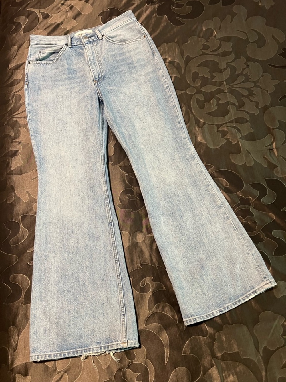 Aritzia Denim Forum The Marlene 60s High Rise Flare Jeans Light Wash Denim Sz 30